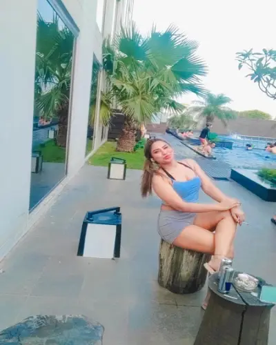 Escort Gharghoda